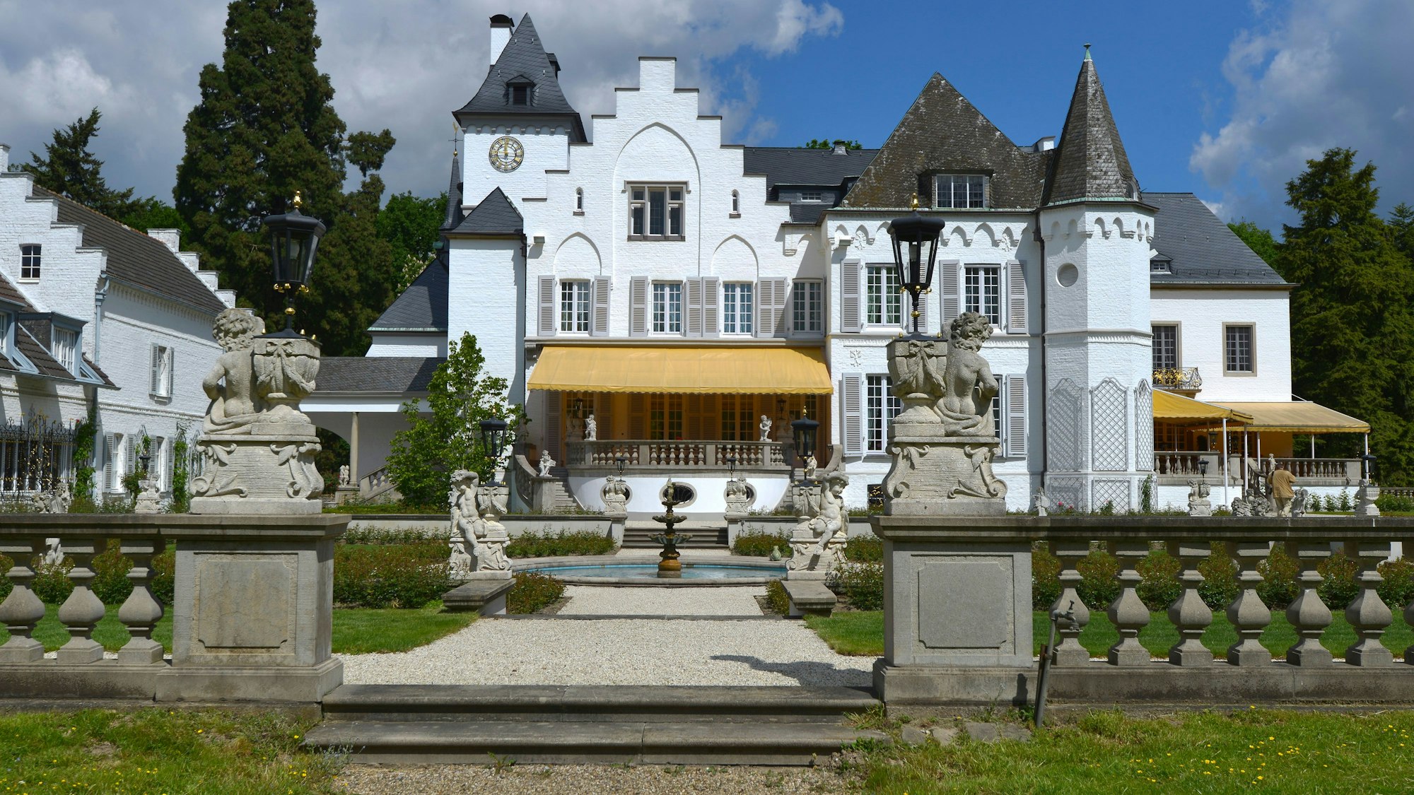 Das denkmalgeschützte Schloss Röttgen.