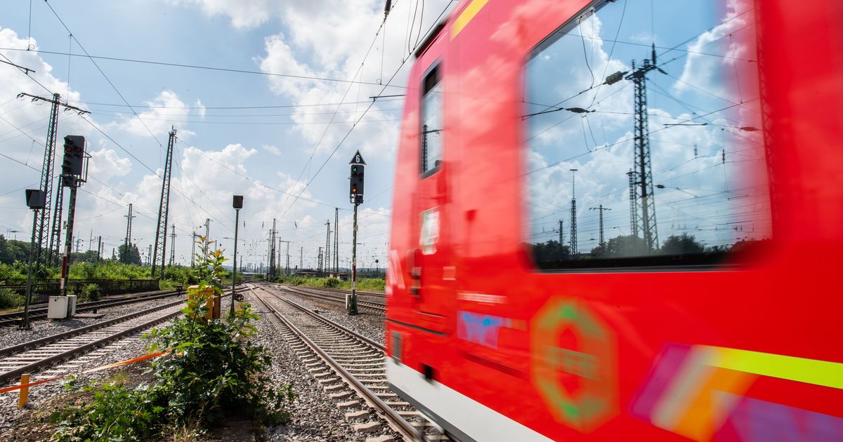 Ausfälle und Verspätungen: NRW-Bahnhof nach Vandalismus lahmgelegt