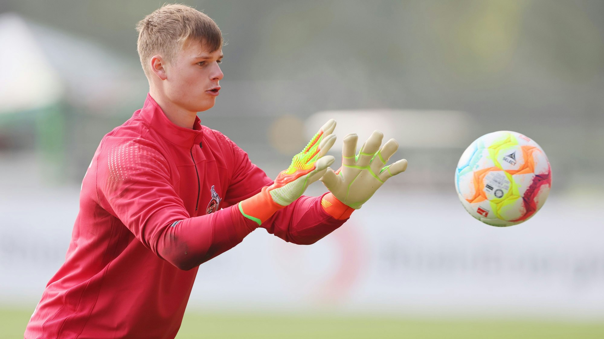 1. FC Köln, Training, Jonas Urbig (1. FC Köln). 29.09.2022, Bild: Herbert Bucco