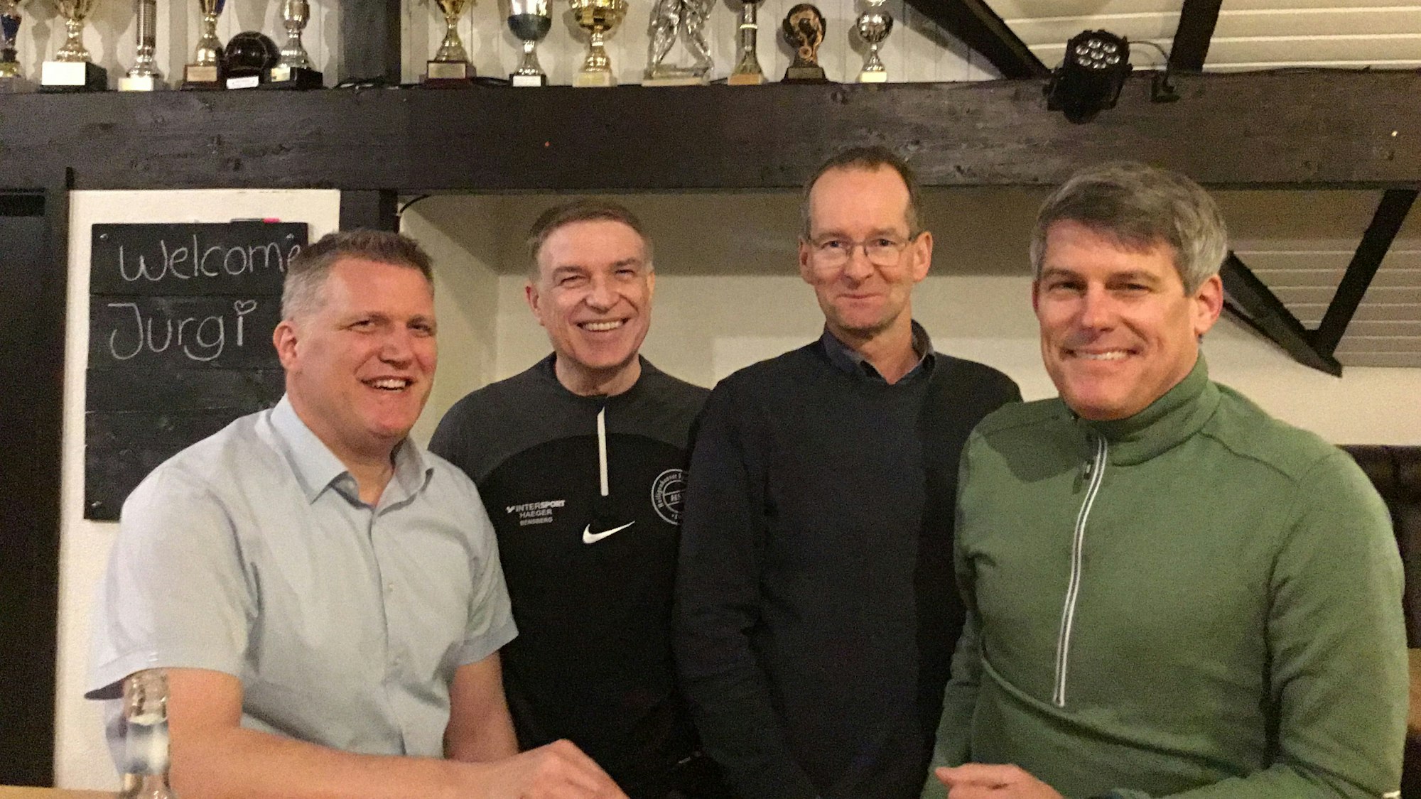 Oliver Hahn, Jens Sicking, Dr. Erik Werdel und Frank Rottländer stehen nebeinander.