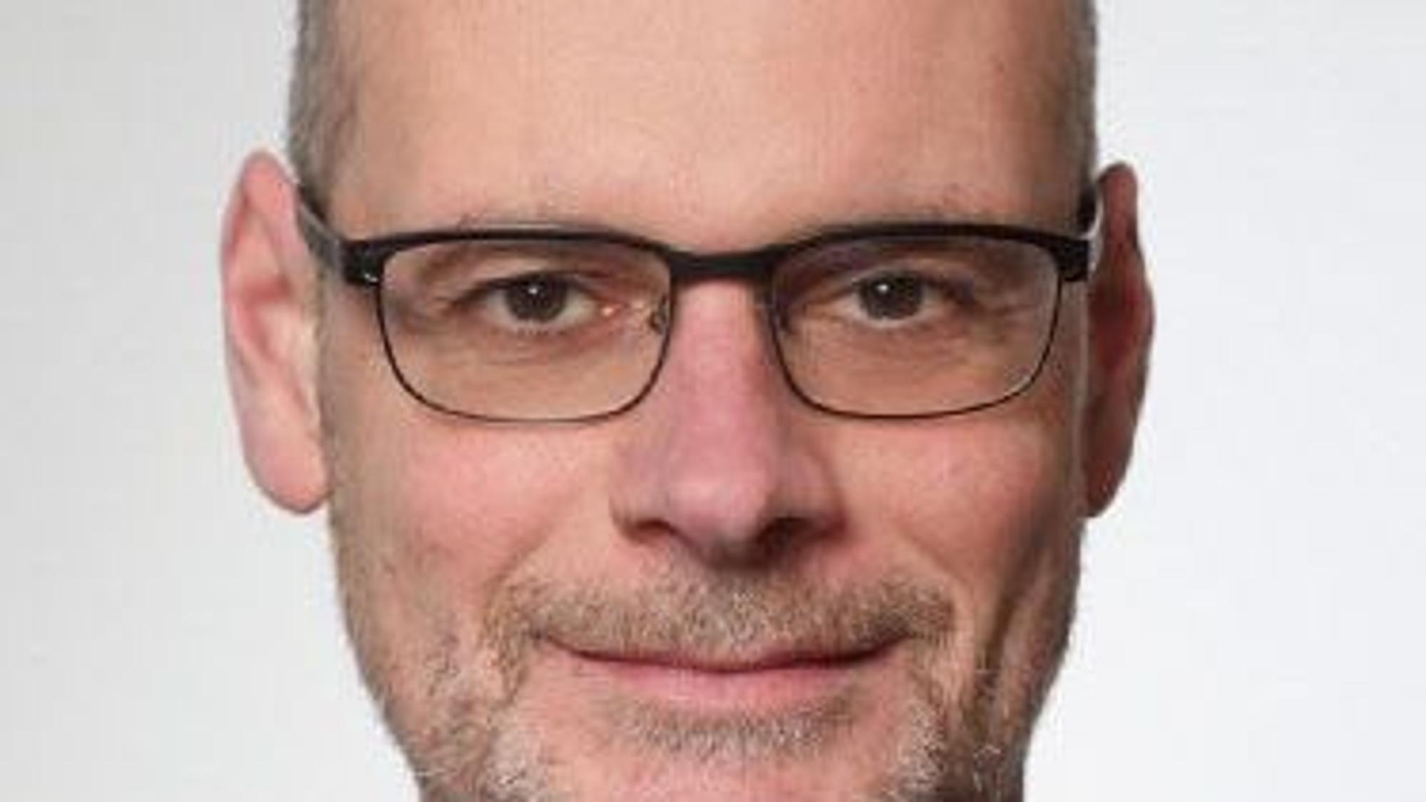 Christof Sommer ist der Hauptgeschäftsführer des NRW-Städte- und Gemeindebundes, das Porträt wird auf der Homepage zum Download angeboten.