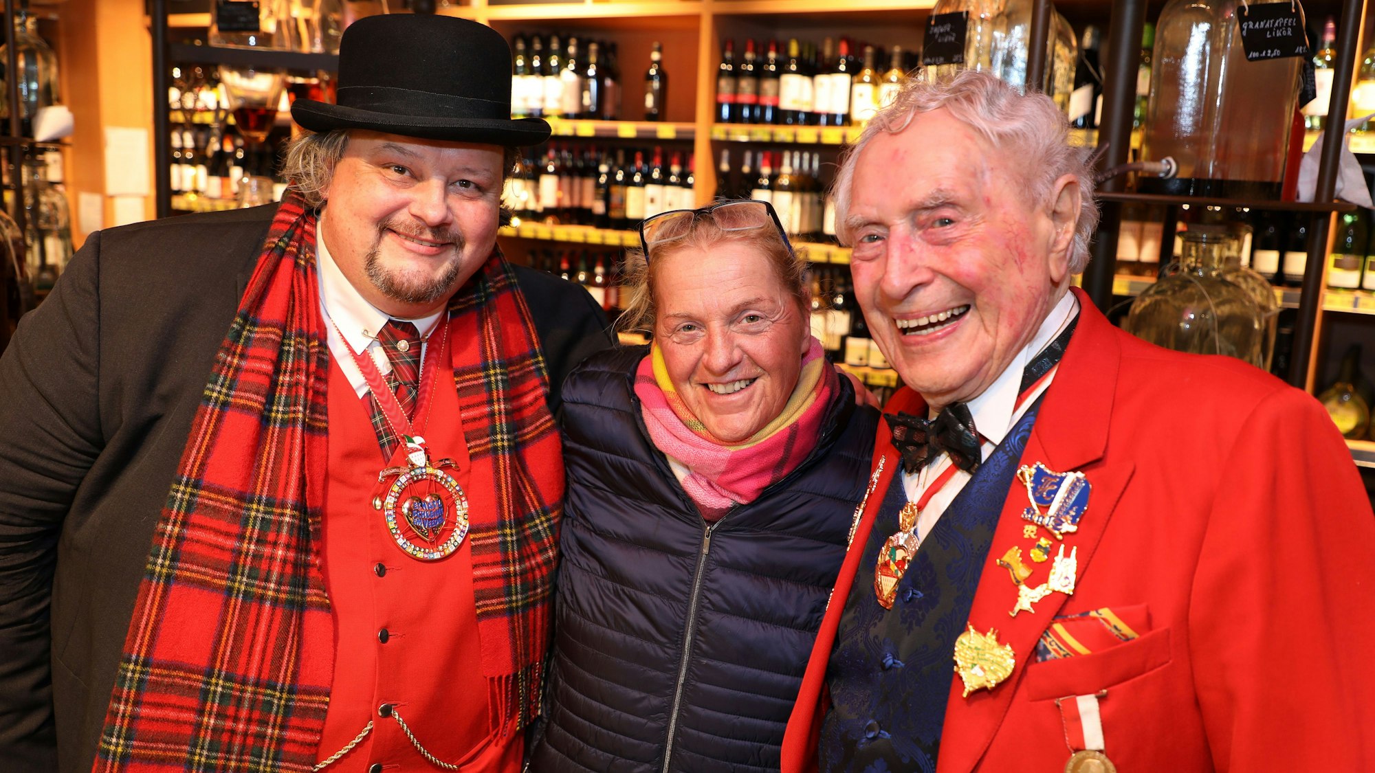 Thomas Cüpper mit Ehefrau Cerstin und Ludwig Sebus.