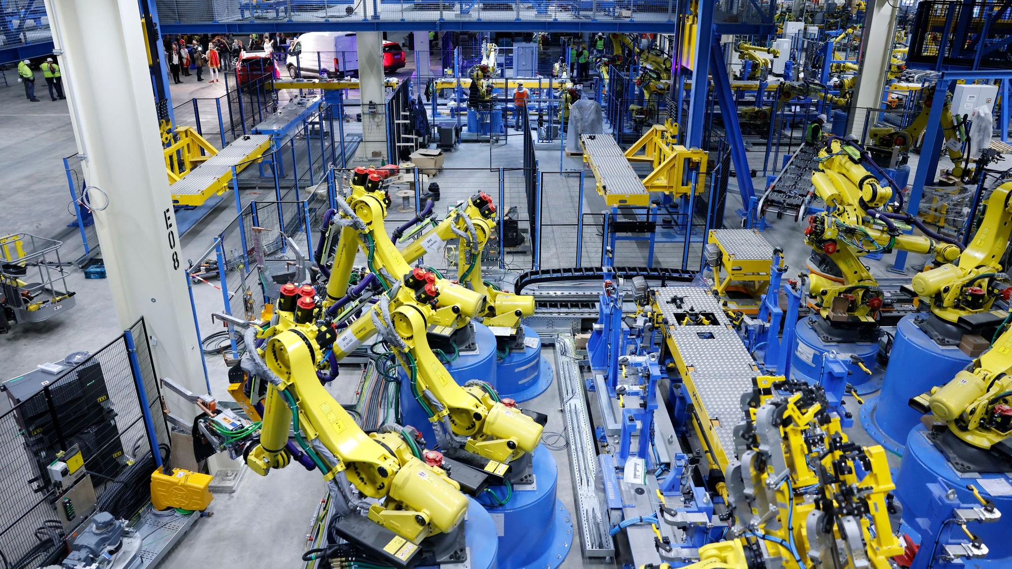 Für seine Fertigung braucht Ford zahlreiche neue Roboter.