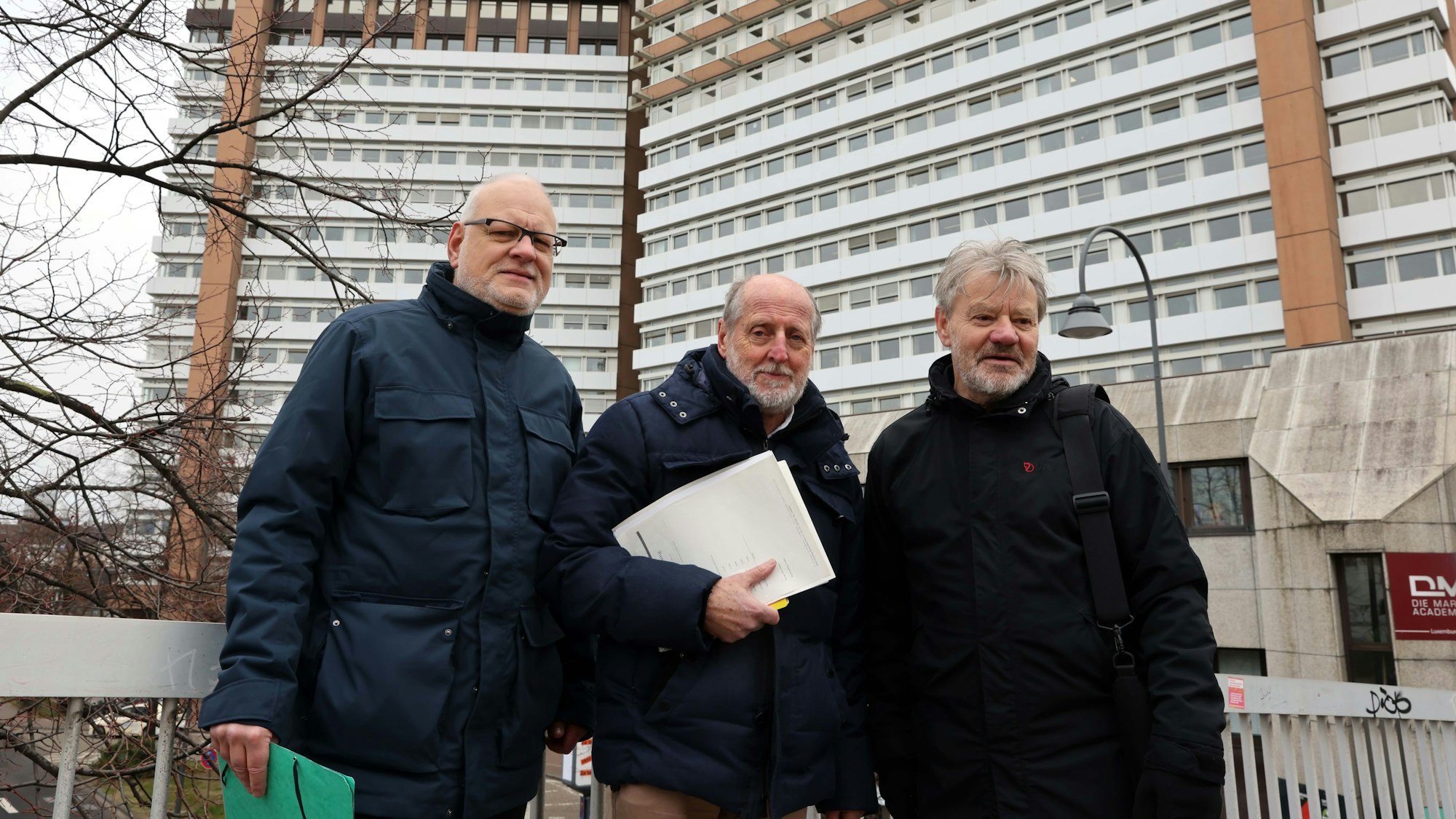 Köln, RSK, PK des BUND wg Abriss des Justizzentrums, v.l. Helmut Röscheisen, Jörg Frank, Prof Thomas Scheidler