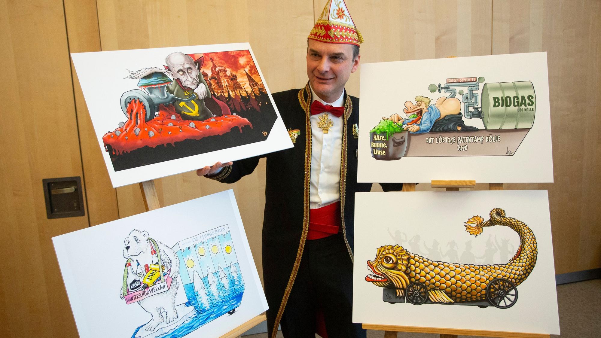 Holger Kirsch bei der Präsentation der Persiflagewagen 2023.