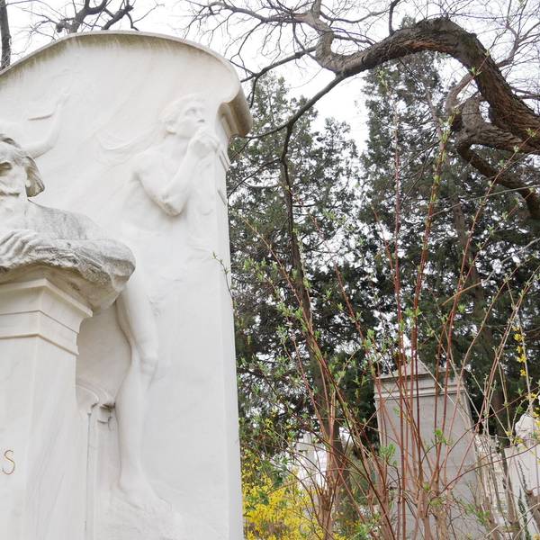 Das Grab des Komponisten Johannes Brahms am Wiener Zentralfriedhof.