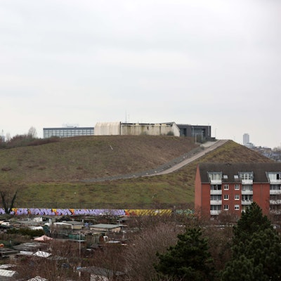 Auf dem Kalkberg herrscht Stillstand. Fortschritte machen allein die weiter laufenden Kosten.
