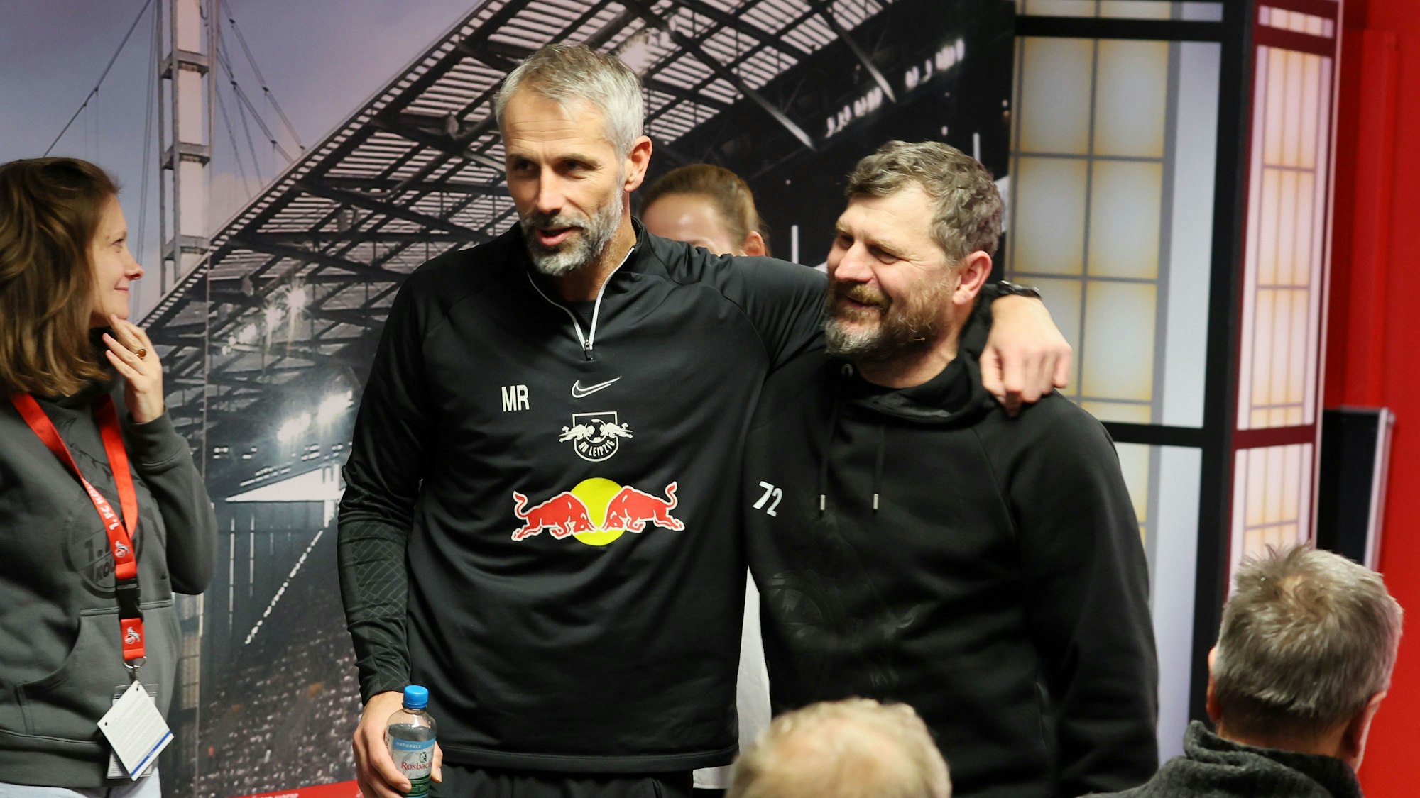 1.FC Köln vs. RB Leipzig, 19. Spieltag, 04.02.2023, 15.30 Uhr, von links: Marco Rose (Leipzig), Steffen Baumgart (1. FC Köln) nach der Pressekonferenz, Bild: Herbert Bucco