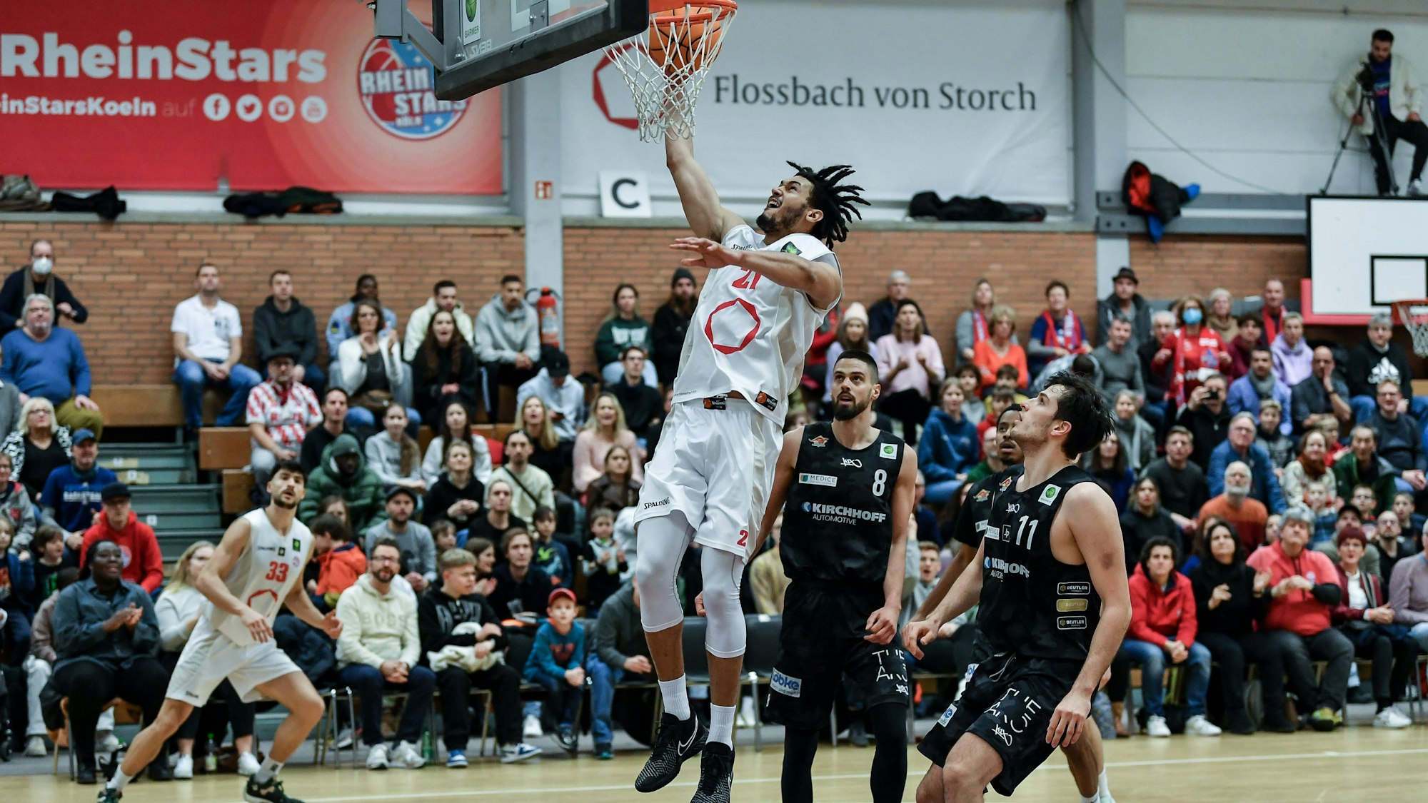 Barmer 2. Basketball Bundesliga ProB, Rheinstars Koeln vs. Iserlohn Kangaroos, 04.02.2023 Elijah Joel Schmidt RheinStars Koeln 21, Barmer 2. Basketball Bundesliga ProB, Rheinstars Koeln vs. Iserlohn Kangaroos am 04.02.2023 im ASV Koeln in Koeln Nordrhein-Westfalen *** Barmer 2 Basketball Bundesliga ProB, Rheinstars Koeln vs Iserlohn Kangaroos, 04 02 2023 Elijah Joel Schmidt RheinStars Koeln 21 , Barmer 2 Basketball Bundesliga ProB, Rheinstars Koeln vs Iserlohn Kangaroos on 04 02 2023 at ASV Koeln in Koeln Nordrhein Westfalen Copyright: xBEAUTIFULxSPORTS/Mueller-Laschetx