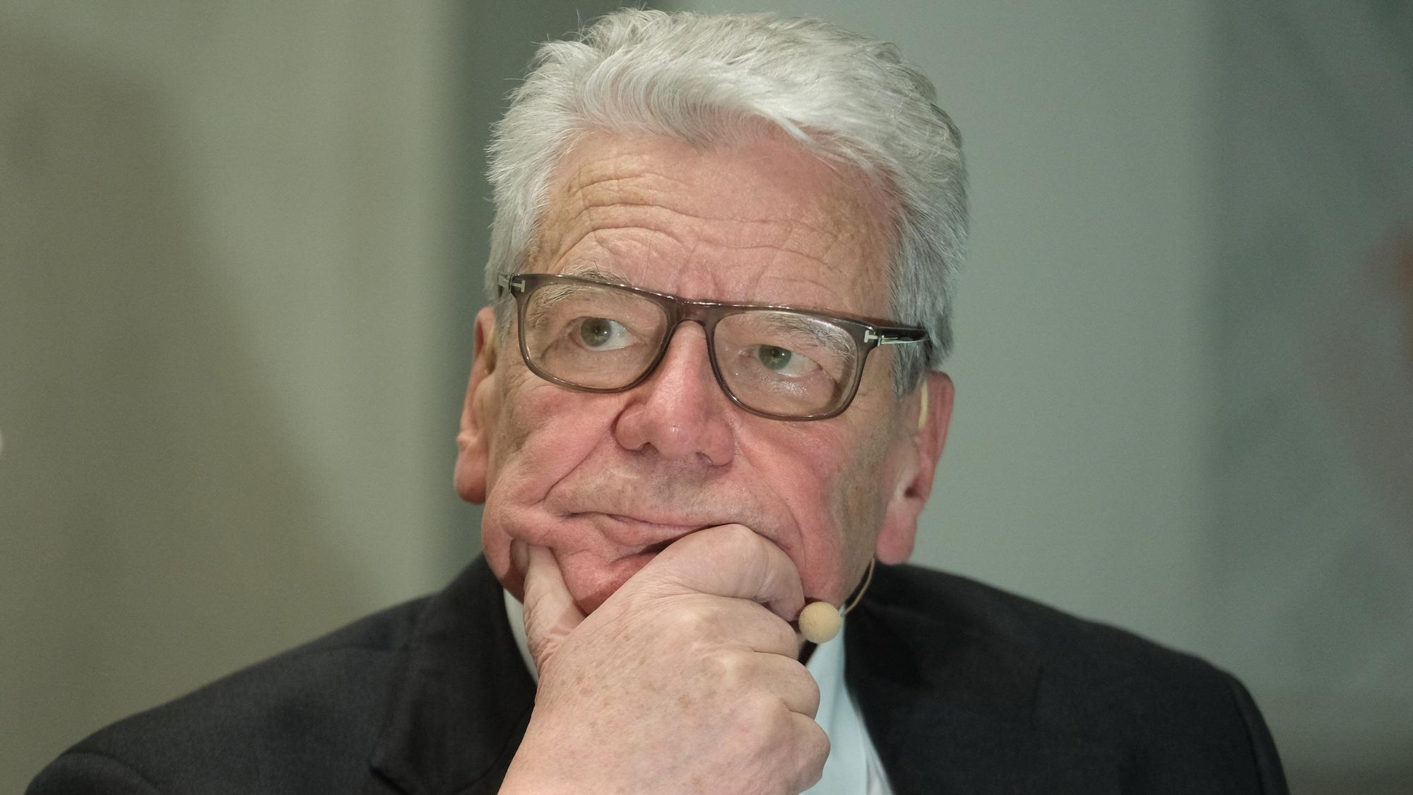 31.01.2023, Sachsen, Leipzig: Joachim Gauck, ehemaliger Bundespräsident