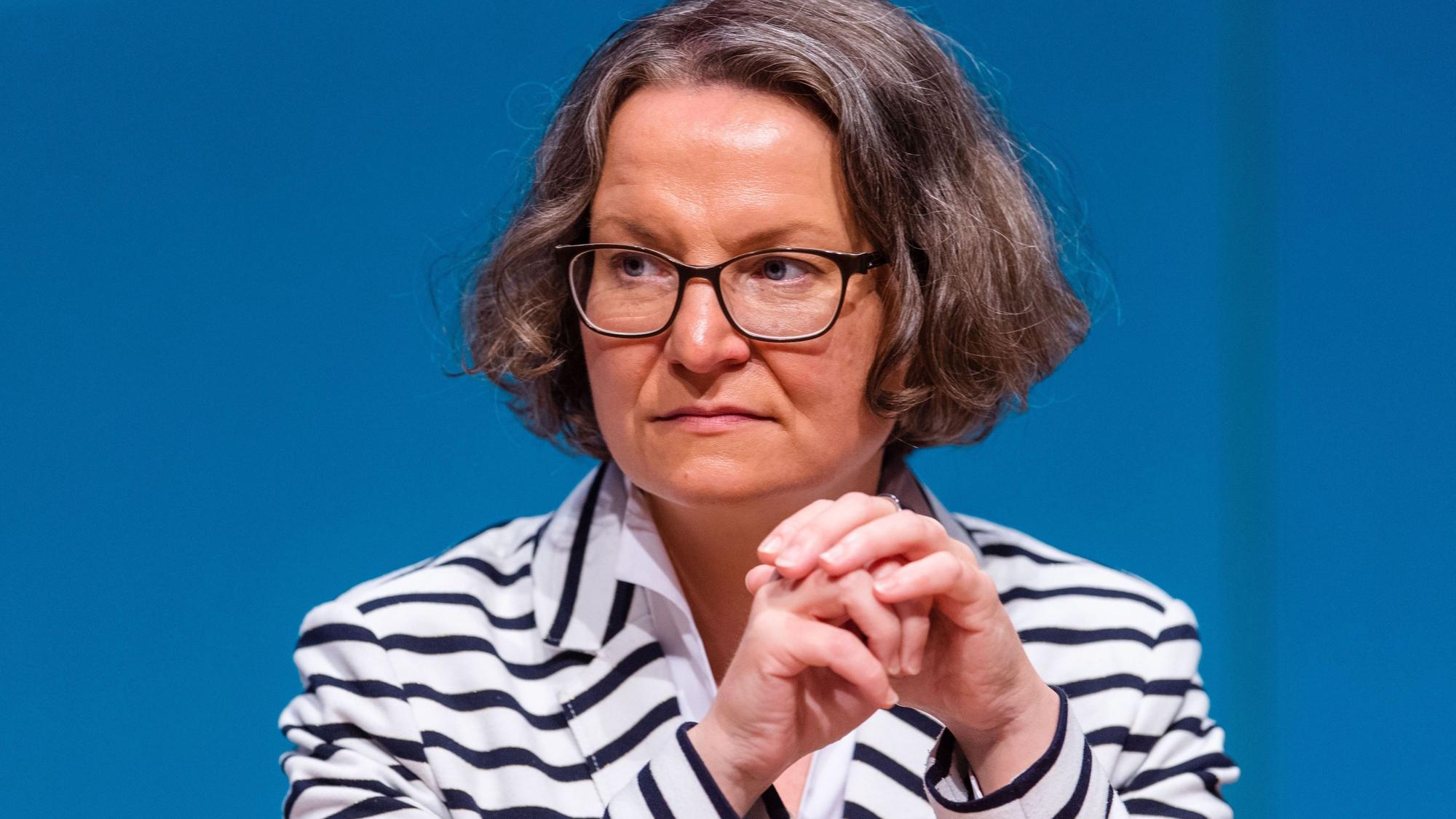 Nordrhein-Westfalens Kommunalministerin Ina Scharrenbach (CDU)