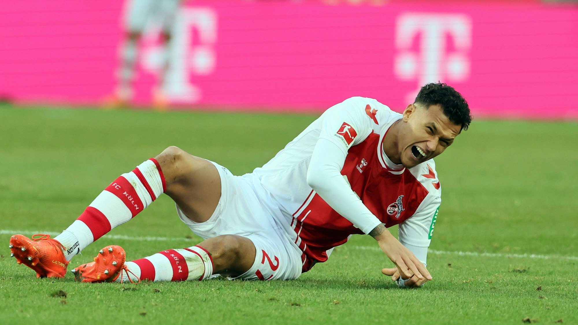 1.FC Köln vs. RB Leipzig, 19. Spieltag, 04.02.2023, 15.30 Uhr, Verletzung Davie Selke (1. FC Köln), Bild: Herbert Bucco