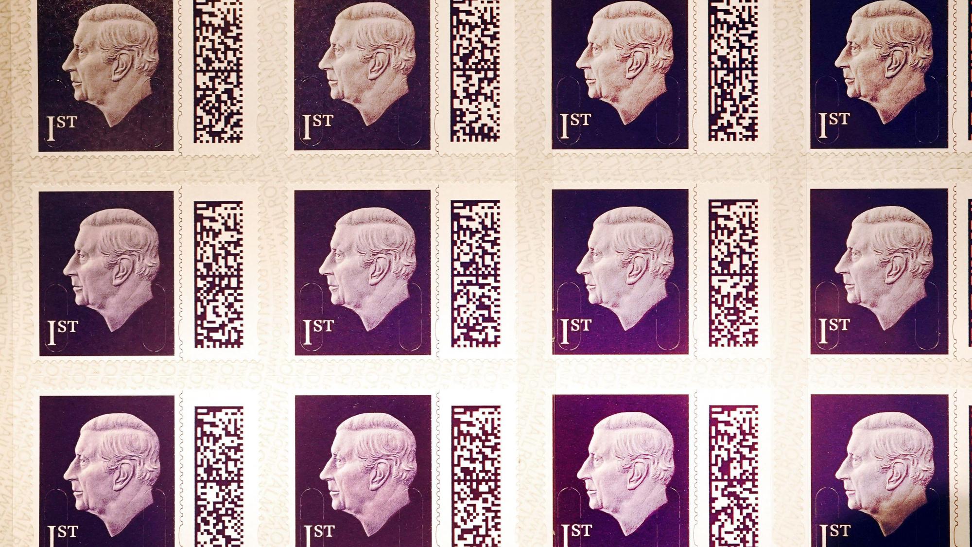 Die Briefmarke mit dem Antlitz von König Charles III. kommt im Laufe des Jahres in Umlauf.