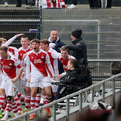 1.FC Köln U21, U 21 vs. 1. FC Düren, Regionalliga West, Saison 2022/23, Kölner Jubel nach dem Tor zum 2:0, 11.02.2023, Bild: *** Sport 1 FC Köln U21 vs 1 FC Düren, Regionalliga West, season 2022 23, Cologne cheers after goal to make it 2 0, 11 02 2023, pic.