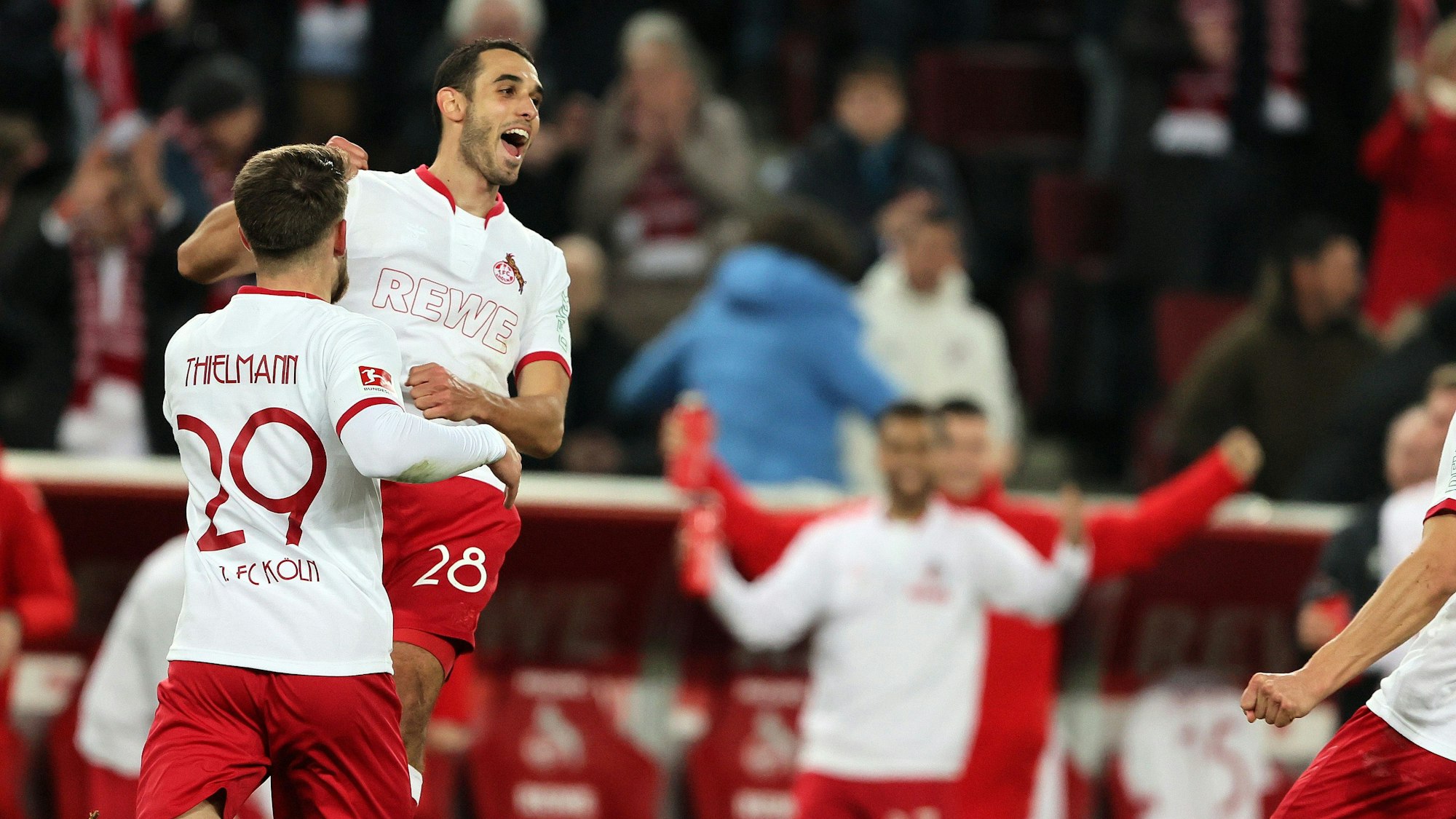 1.FC Köln vs. Eintracht Frankfurt, 20. Spieltag, 12.02.2023, 17.30 Uhr, Ellyes Skhiri (1. FC Köln) jubelt nach dem Tor zum 3:0, Bild: Herbert Bucco