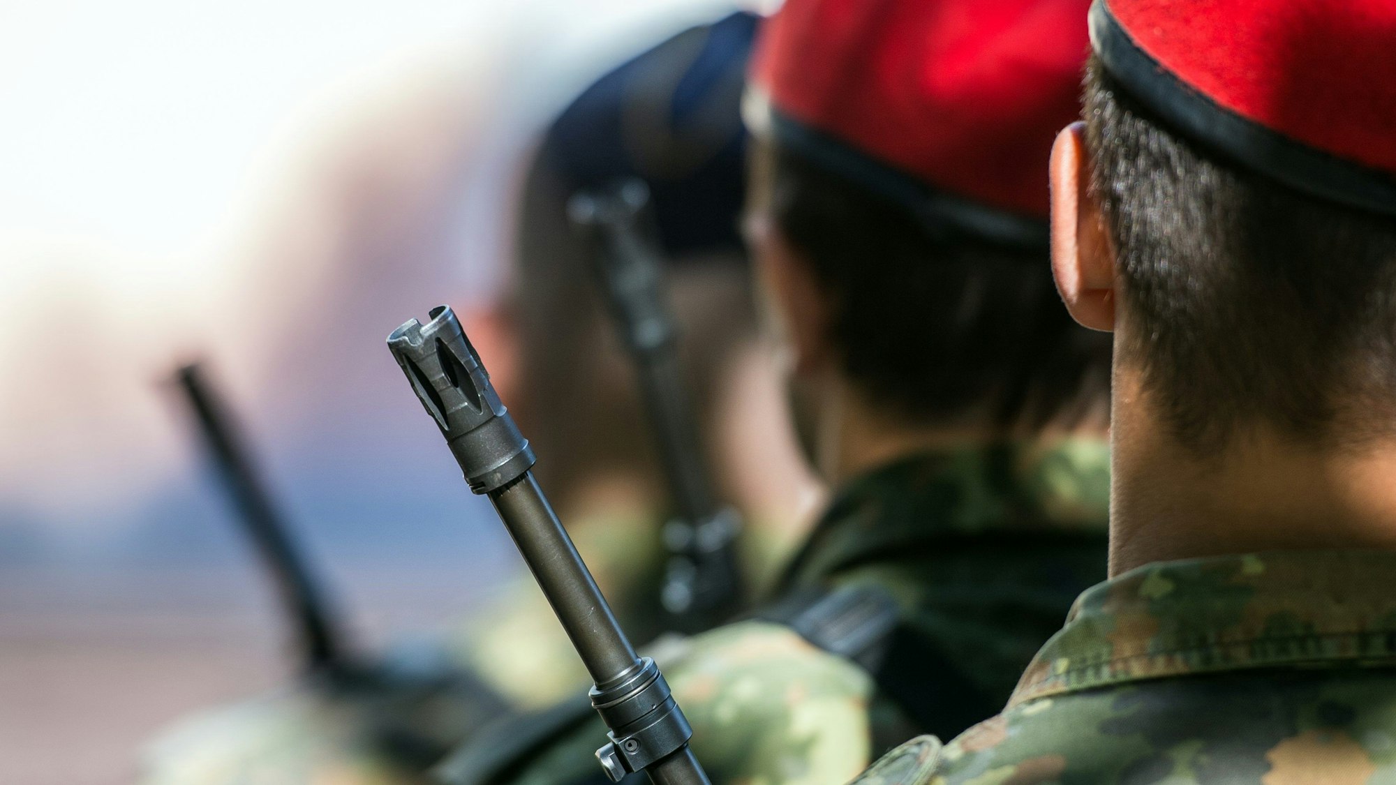 Soldaten bei einem Appell der Bundeswehr.