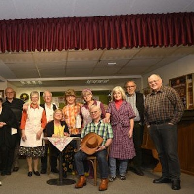 Der MGV Biesfeld führt einen neuen Schwank auf.