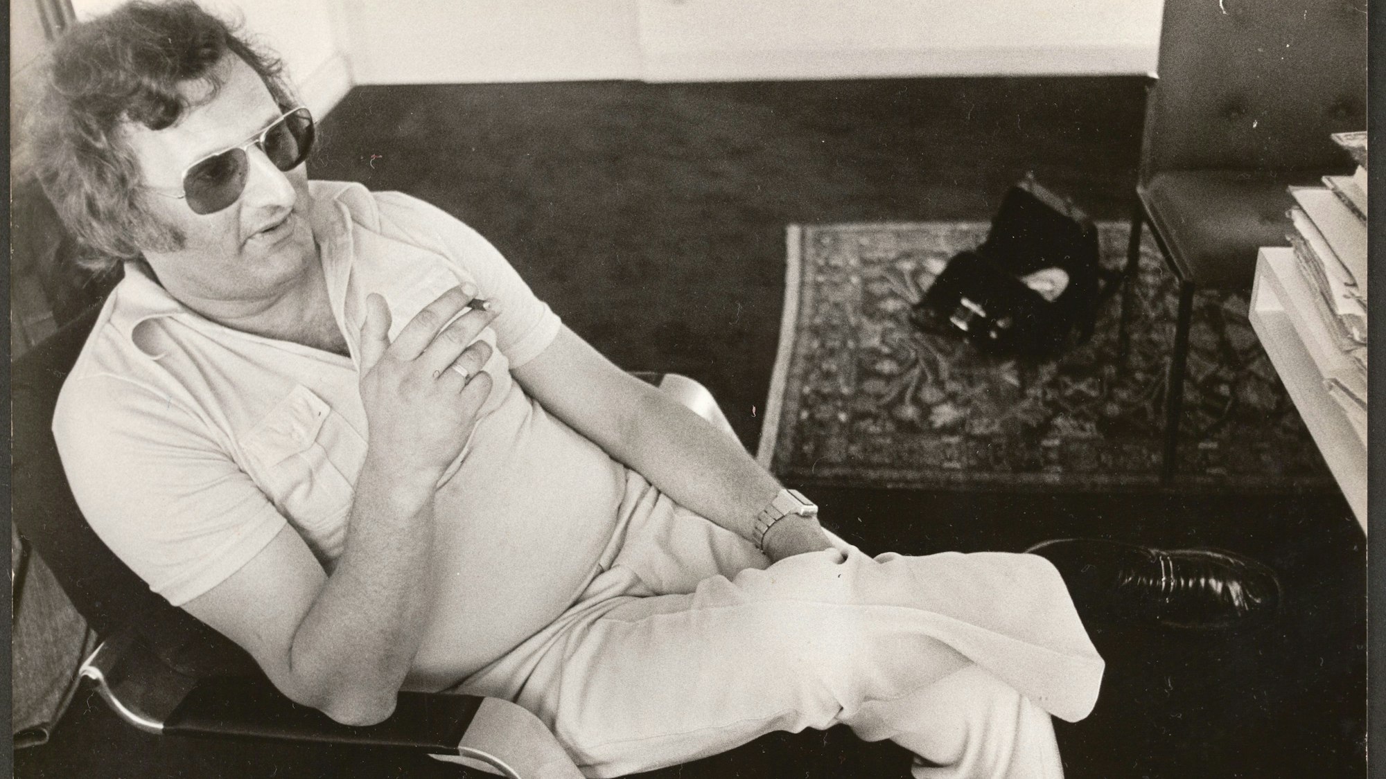 Köln - Portrait des Devisenhändlers Dany Dattel (*1939) - Dattel war der letzte Abteilungsleiter der Devisenabteilung der im Juni 1974 insolvent gegangenen Herstatt-Bank. Er wurde in den 1970er Jahren außerdem als gefragter Experte für Währungsfragen im Fernsehen bekannt.