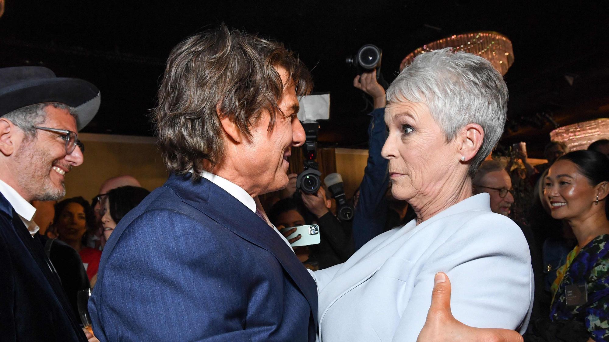 Tom Cruise (l.) und Jamie Lee Curtis