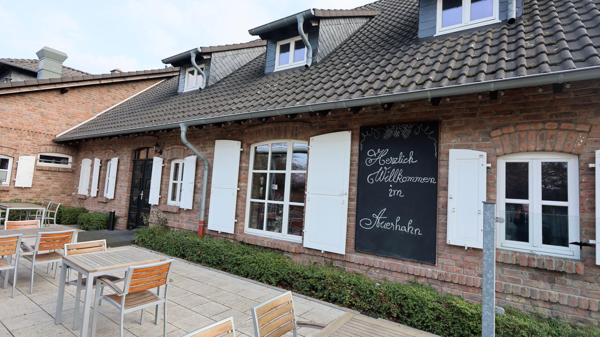 Essen im alten Fachwerkhaus: Zum Auerhahn in Pulheim