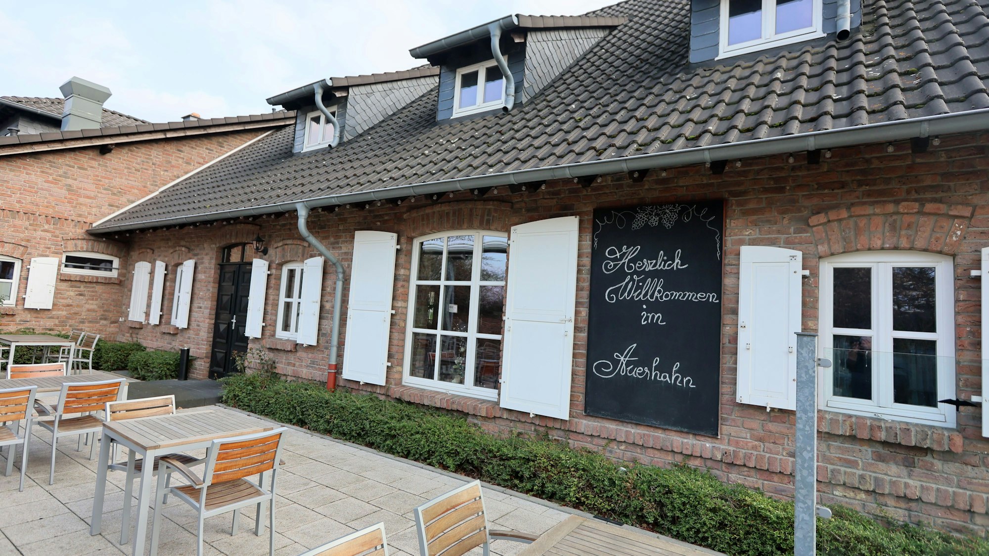 Essen im alten Fachwerkhaus: Zum Auerhahn in Pulheim