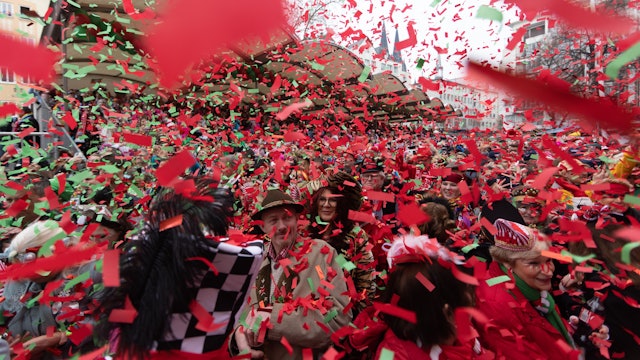 Der Auftakt am Alter Markt war ausgelassen und voller guter Laune.