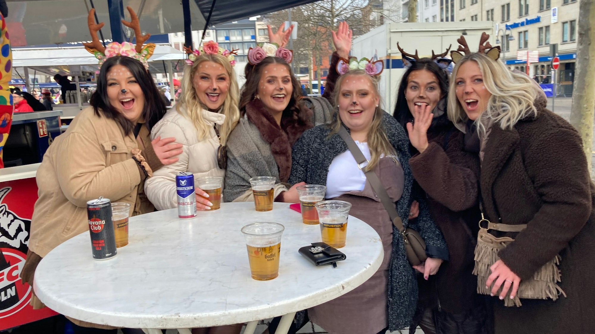 Bambis aus Neuss, Weiberfastnacht