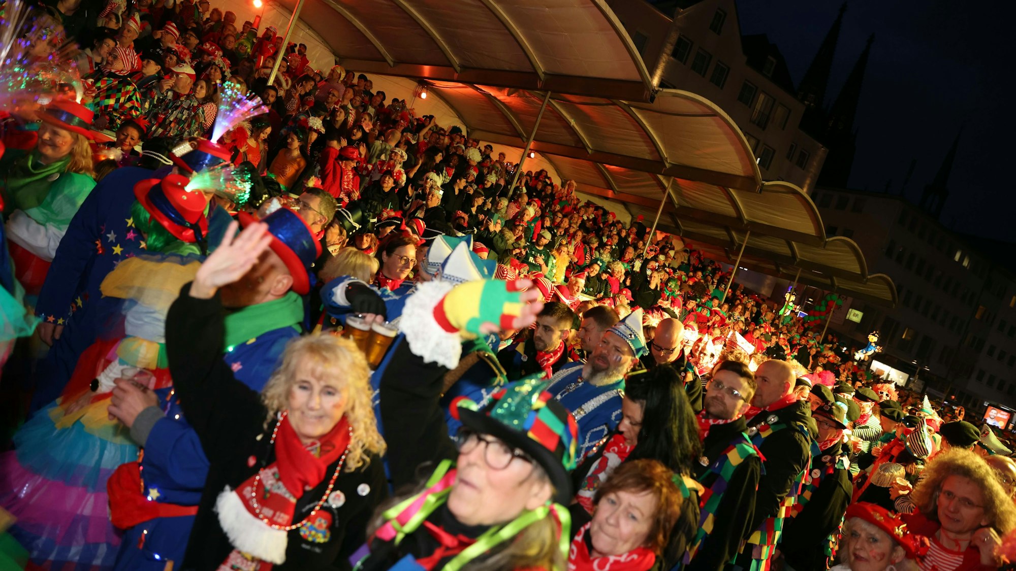 Menschenmasse Sternmarsch Alter Markt.