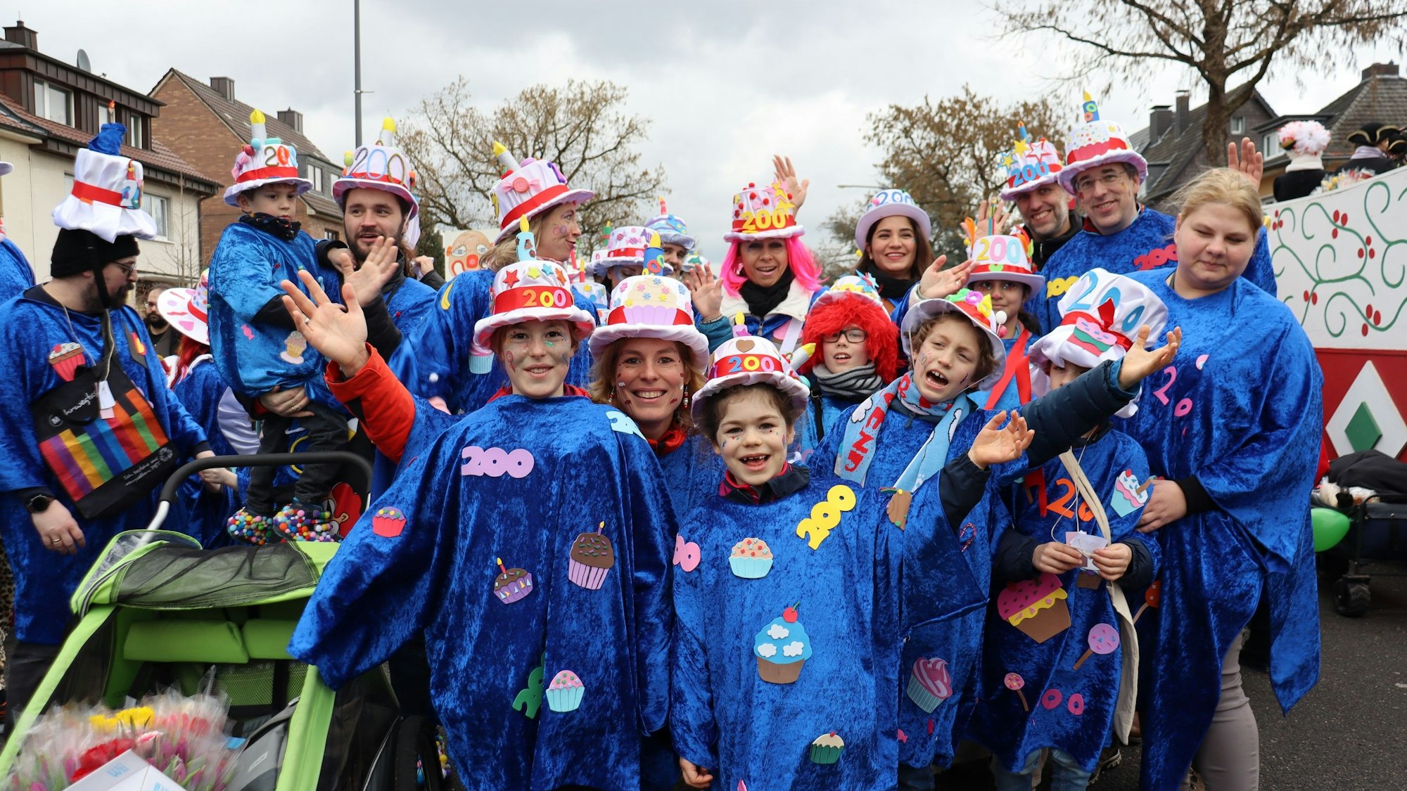 Viele Schulen beteiligten sich am Dünnwalder Zug.