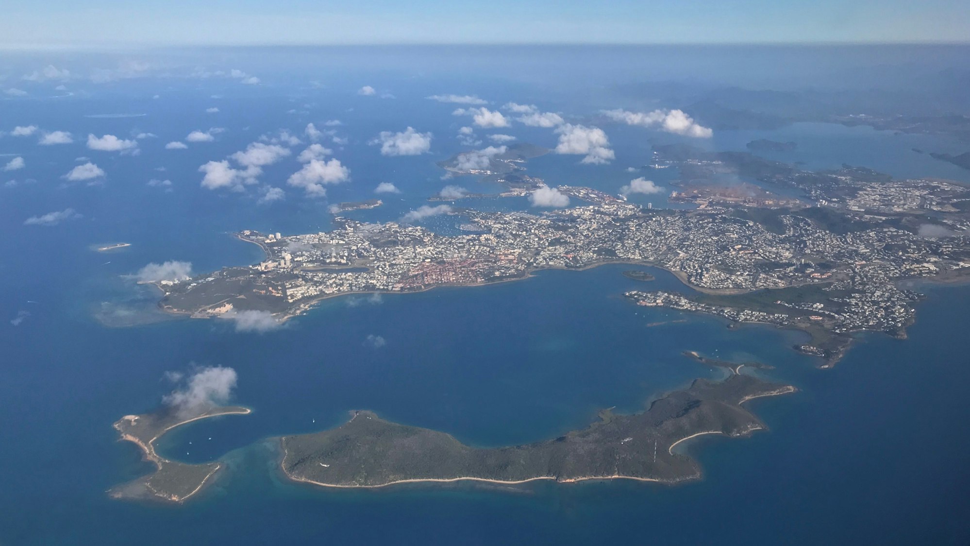 Das französische Überseegebiet Neukaledonien im Südpazifik.