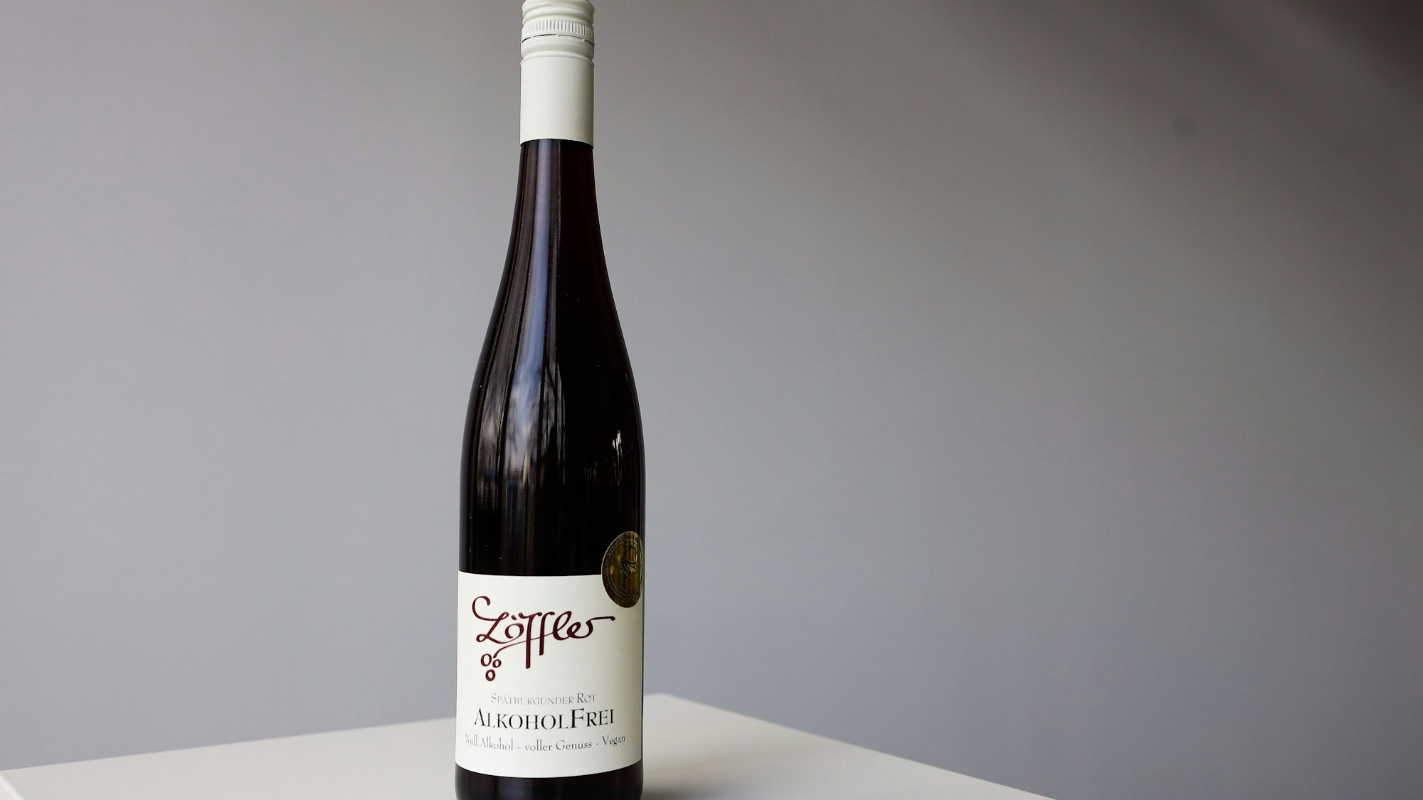 Alkoholfreier Rotwein vom Weingut Löffler