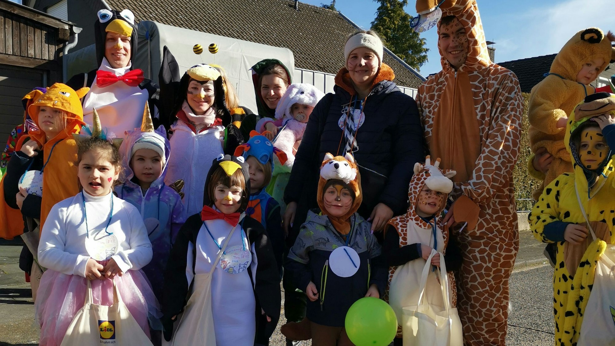 Die Spielbude im Zug in Hilberath