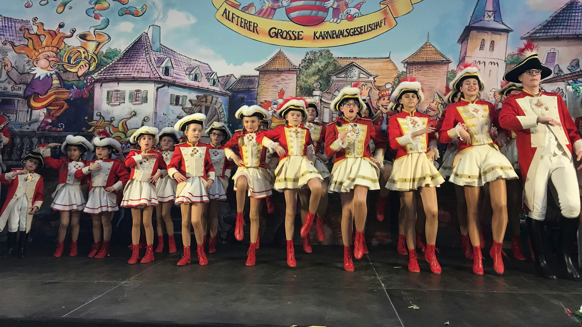 Die Prinzengarde Alfter durfte bei der Sitzung nicht fehlen.