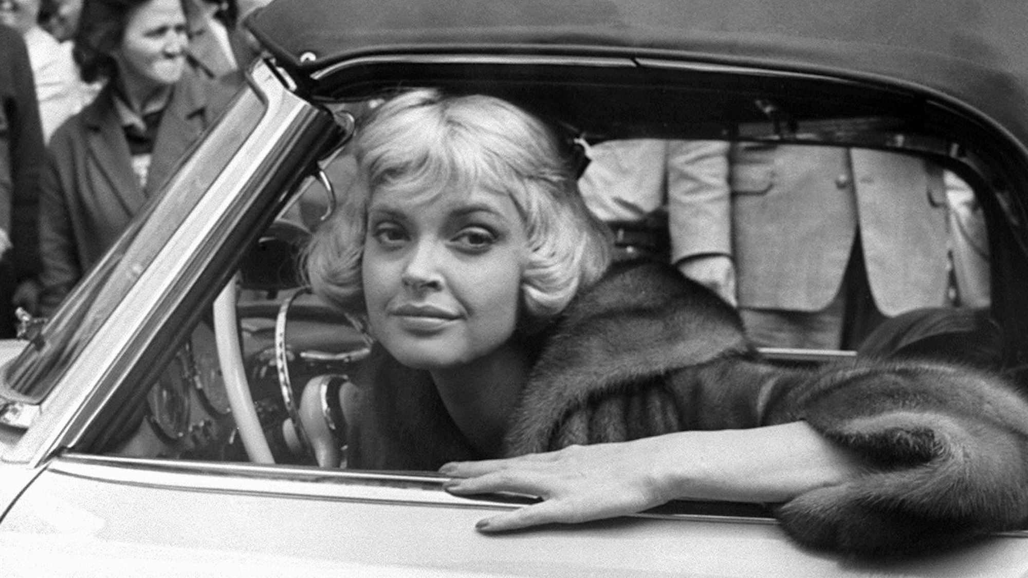 Nadja Tiller im Film „Das Mädchen Rosemarie“