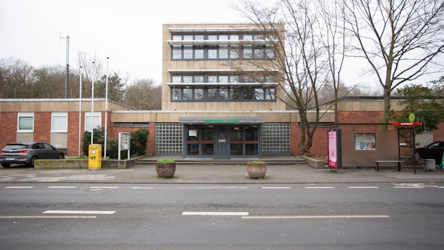 Die Gesamtschule Lindenthal an der Berrenrather Straße 488.