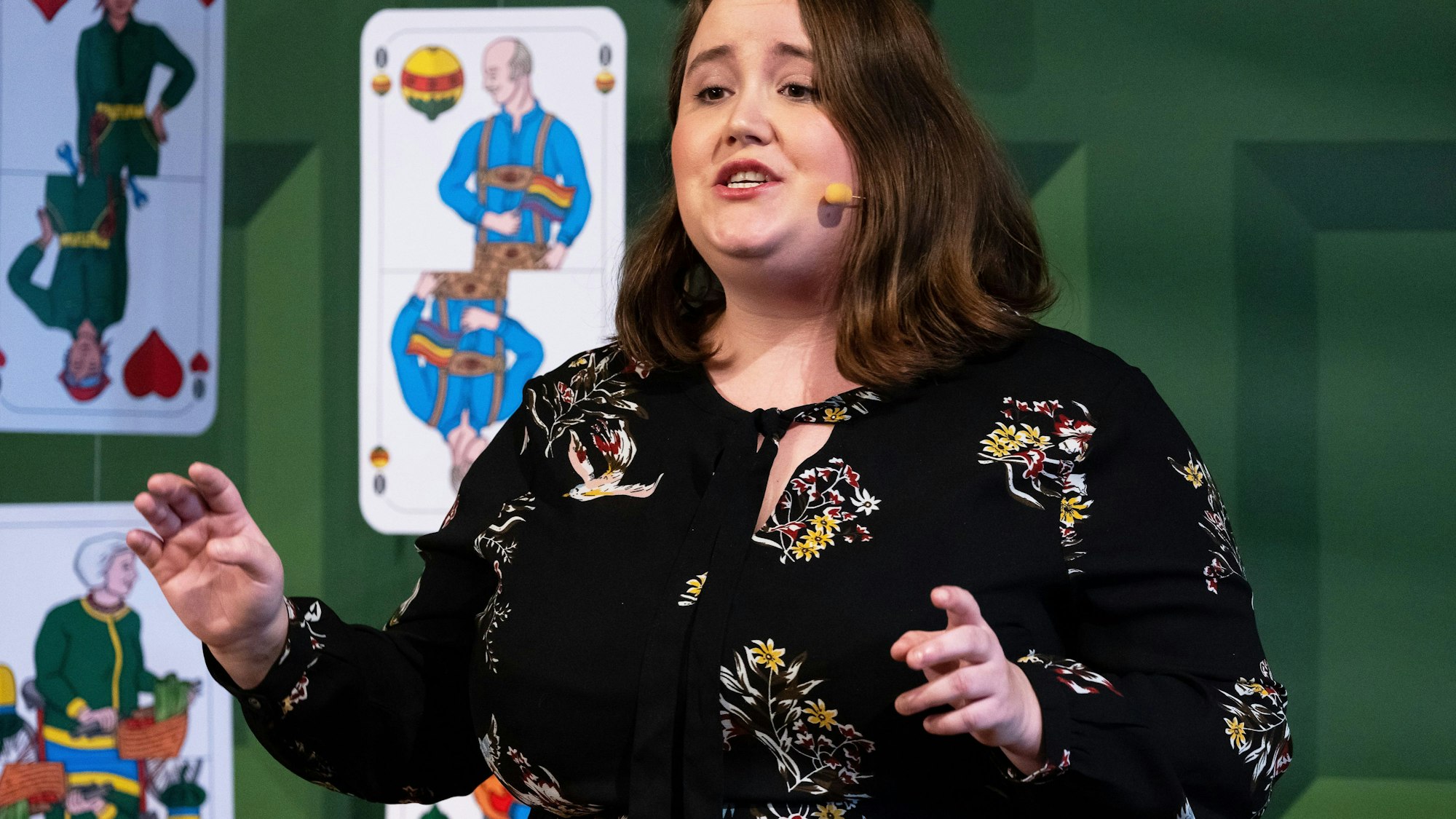 Ricarda Lang, Bundesvorsitzende von Bündnis 90/Die Grünen, spricht während der Veranstaltung am politischen Aschermittwoch.