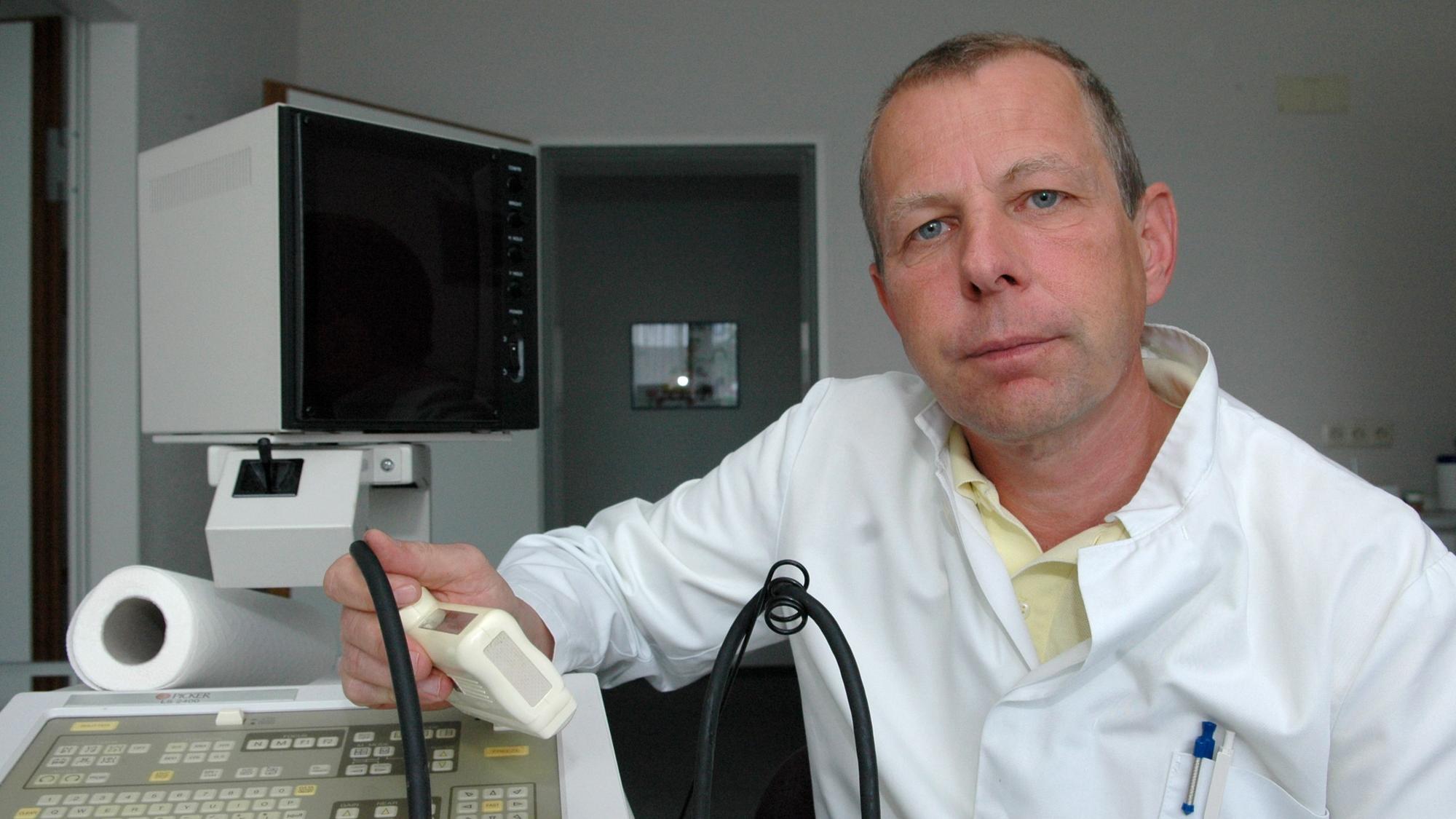 Heribert Wiemer, Vorsitzender der Kassenärztlichen Vereinigung Rhein-Berg.