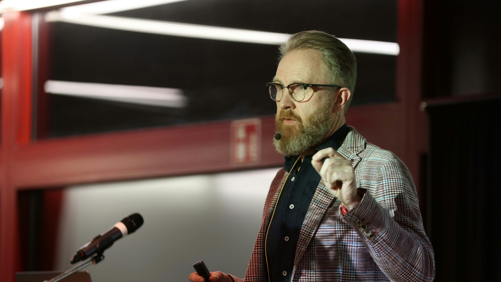 Köln, RSK, Vortrag "Future Library" in der Stadtbibliothek, mit Aat Vos