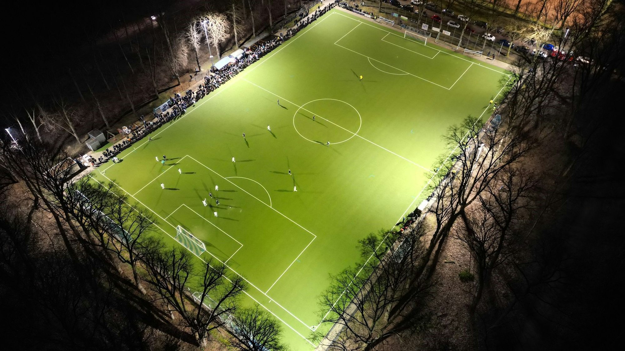 Luftaufnahme Blau-Weiß Köln Pokal-Viertelfinale