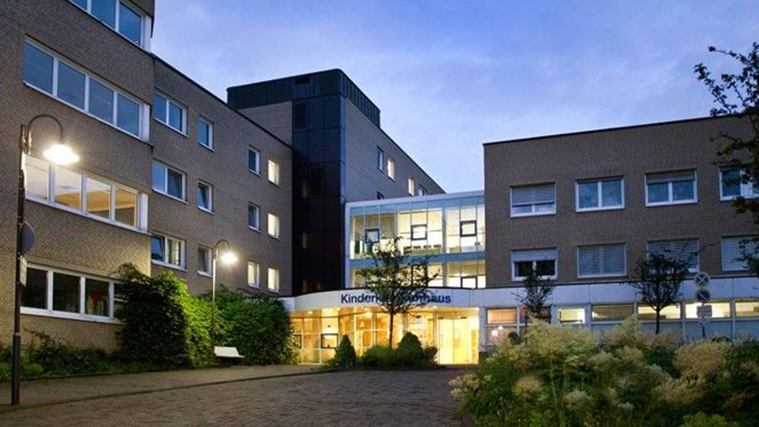 Das Kinderkrankenhaus von Außen.