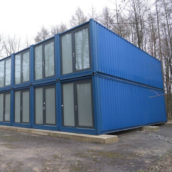 Ein Container für Geflüchtete in Odenthal.