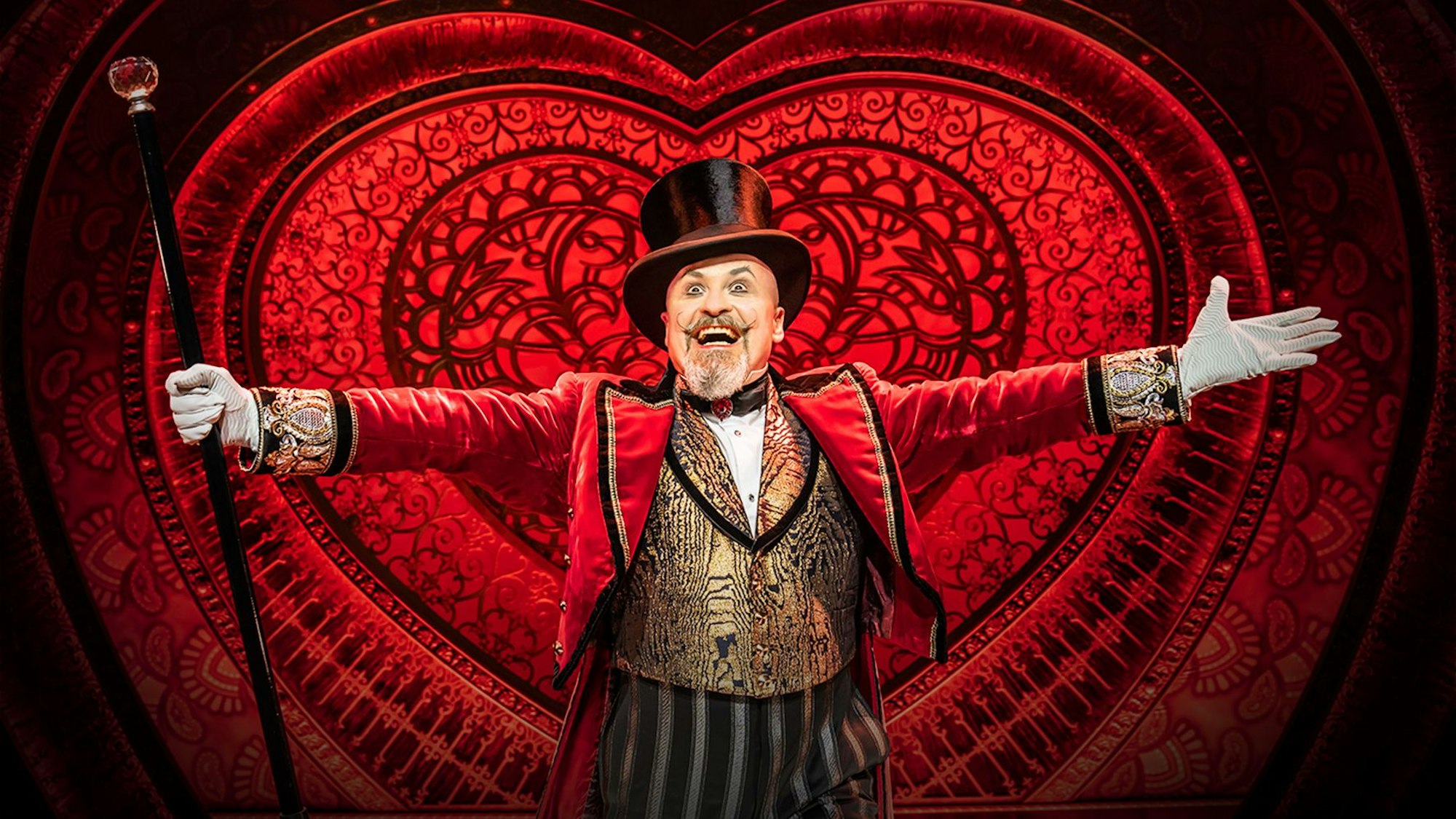 Gavin Turnbull als Harold Zigler im Musical „Moulin Rouge“