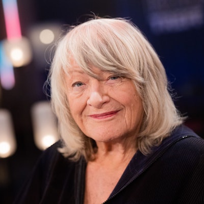 Kurz vor der Demonstration „Frieden in der Ukraine“ am Brandenburger Tor in Berlin hat Alice Schwarzer den Vorwurf einer unzureichenden Abgrenzung gegenüber Rechtsextremen zurückgewiesen.