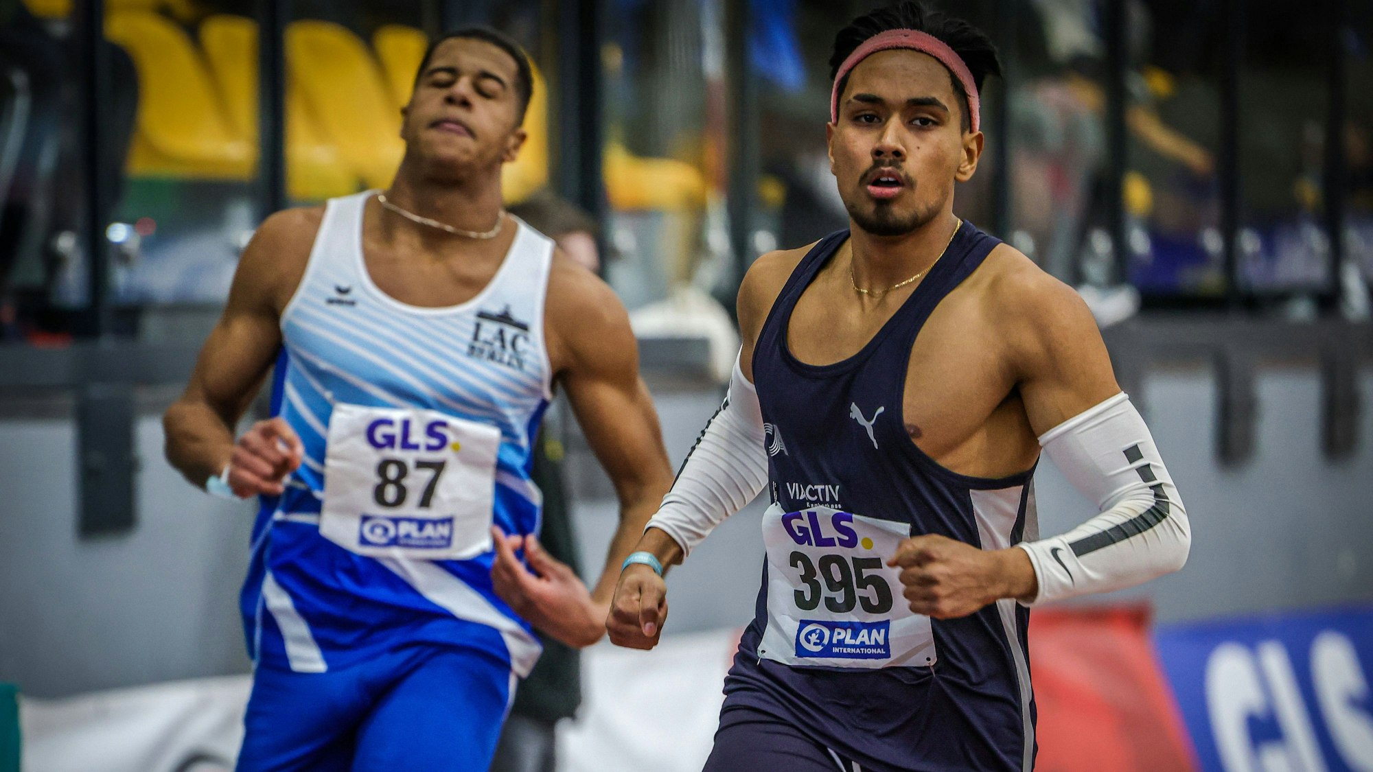 Deutsche Jugend-Hallenmeisterschaften U20 Dortmund, 26.02.2023 Luban Haque Cologne Athletics wird Deutscher Meister ueber 200m Deutsche Jugend-Hallenmeisterschaften U20 am 26.02.2023 in der Helmut-Koernig-Halle, Dortmund Nordrhein-Westfalen *** German Youth Indoor Championships U20 Dortmund, 26 02 2023 Luban Haque Cologne Athletics becomes German Champion over 200m German Youth Indoor Championships U20 on 26 02 2023 in the Helmut Koernig Hall, Dortmund North Rhine Westphalia Copyright: xBEAUTIFULxSPORTS/B.Hoffmannx