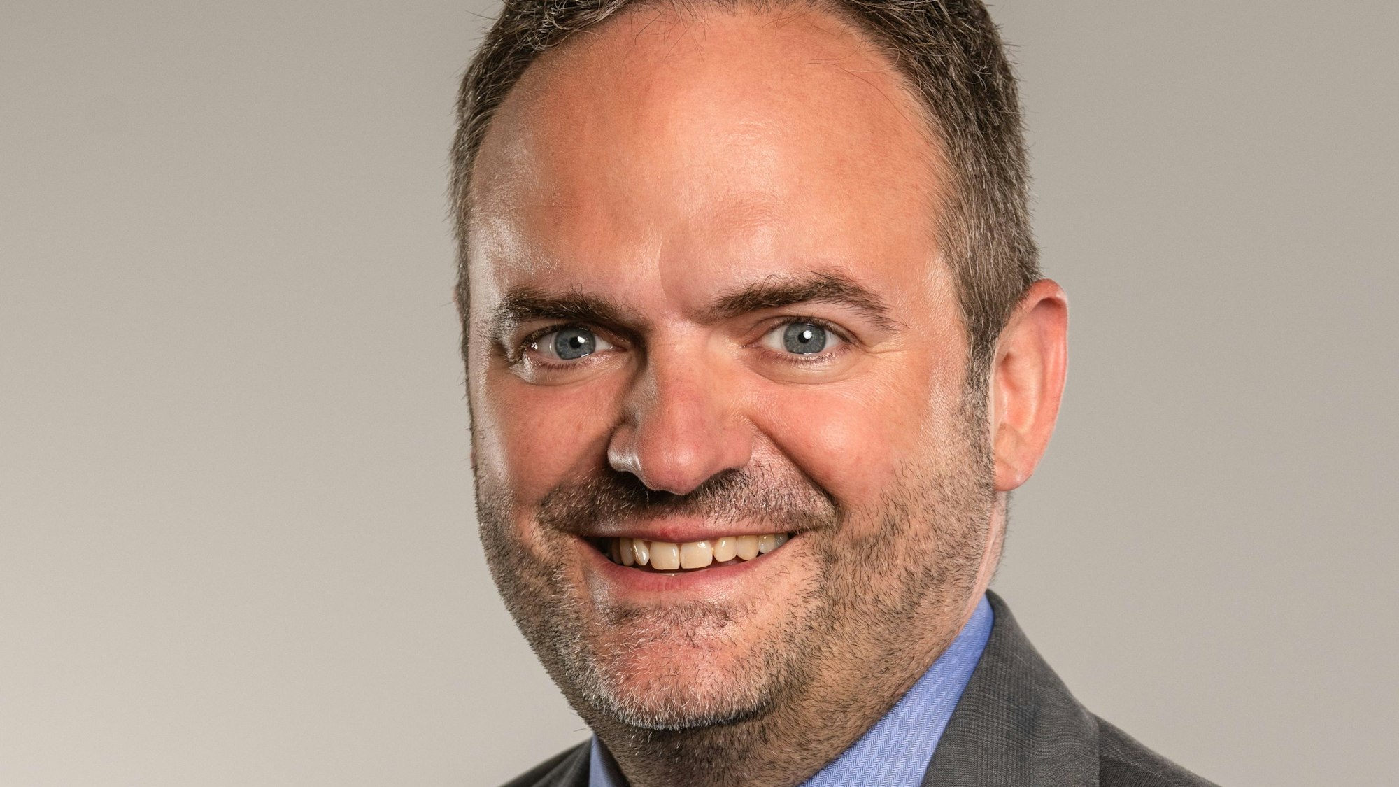 Porträt von Steuerberater Lars Nottelmann, dem Vizepräsidenten im Steuerberater-Verband e.V. Köln