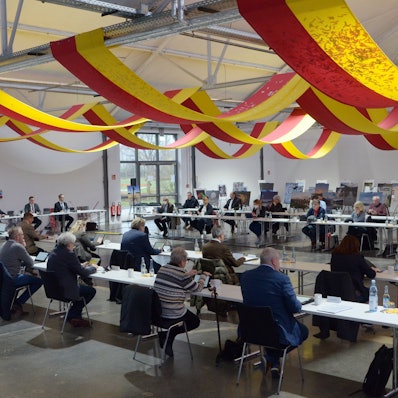 Sitzung des Euskirchener Stadtrats im Wohnraum in der Alten Tuchfabrik