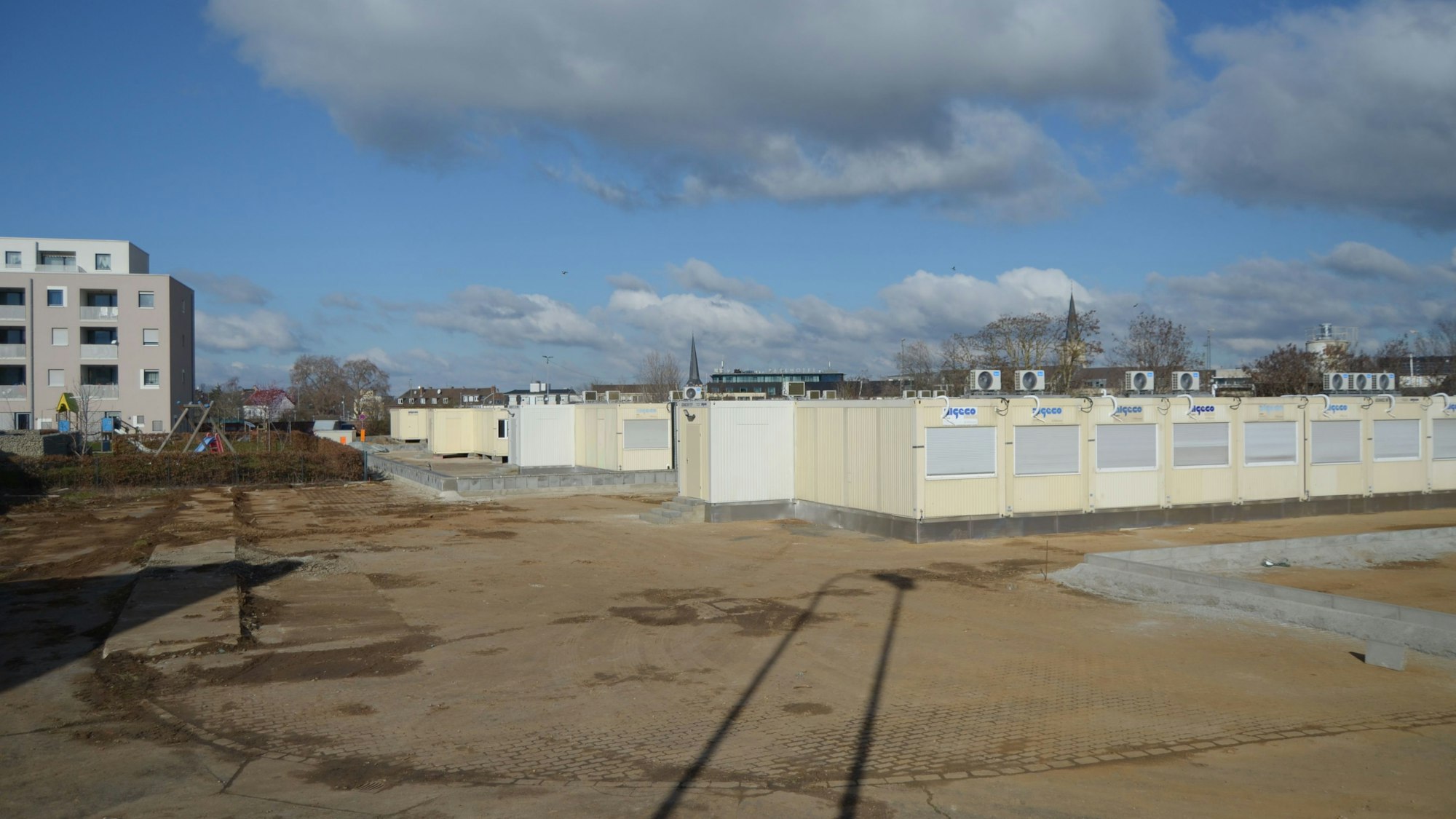 Die Stadt Euskirchen stellt Modulbauten auf.