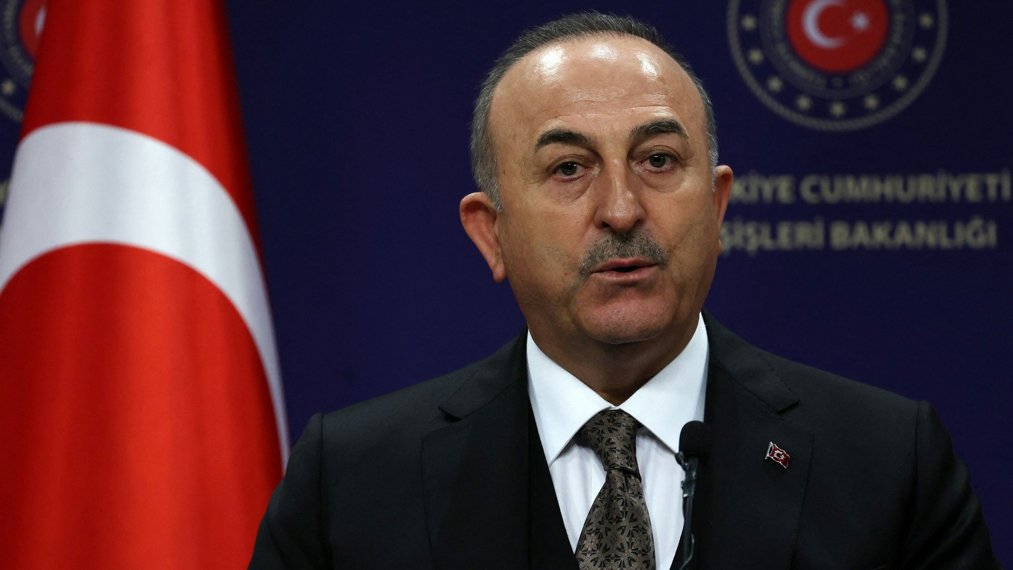 Mevlut Cavusoglu kündigt Gespräche zur Nato-Norderweiterung am 9. März an.