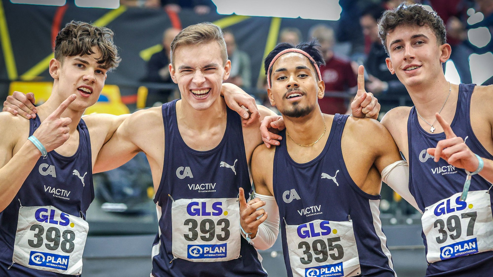 Deutsche Jugend-Hallenmeisterschaften U20 Dortmund, 26.02.2023 Die siegreiche Staffel der Cologne Athletics v.l.n.r. mit Noah Mueller, Timon Dethloff, Luban Haque und Noah Meier Deutsche Jugend-Hallenmeisterschaften U20 am 26.02.2023 in der Helmut-Koernig-Halle, Dortmund Nordrhein-Westfalen *** German Youth Indoor Championships U20 Dortmund, 26 02 2023 The winning relay of Cologne Athletics from l to r with Noah Mueller, Timon Dethloff, Luban Haque and Noah Meier German Youth Indoor Championships U20 on 26 02 2023 in the Helmut Koernig Hall, Dortmund North Rhine Westphalia Copyright: xBEAUTIFULxSPORTS/B.Hoffmannx