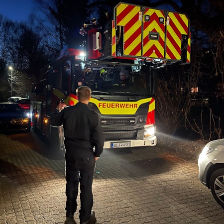 Kontrollfahrt mit dem Eitorfer Ordnungsamt und der Drehleiter der Feuerwehr.